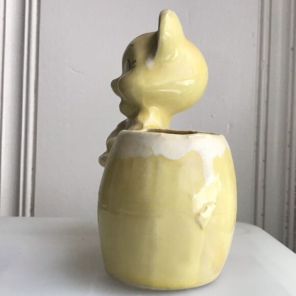 Hand Painted Black Eye Ballerina Bear by a Barrel Glazed Ceramic Planter - Picture 10 of 16